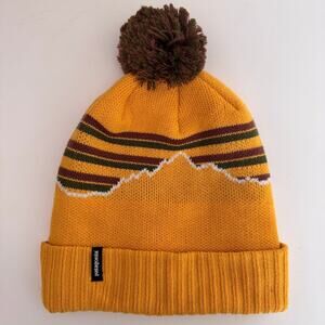 Patagonia Powder Town Pom Beanie Fitz Roy Striped Knit Winter Hat Yellow Gold
